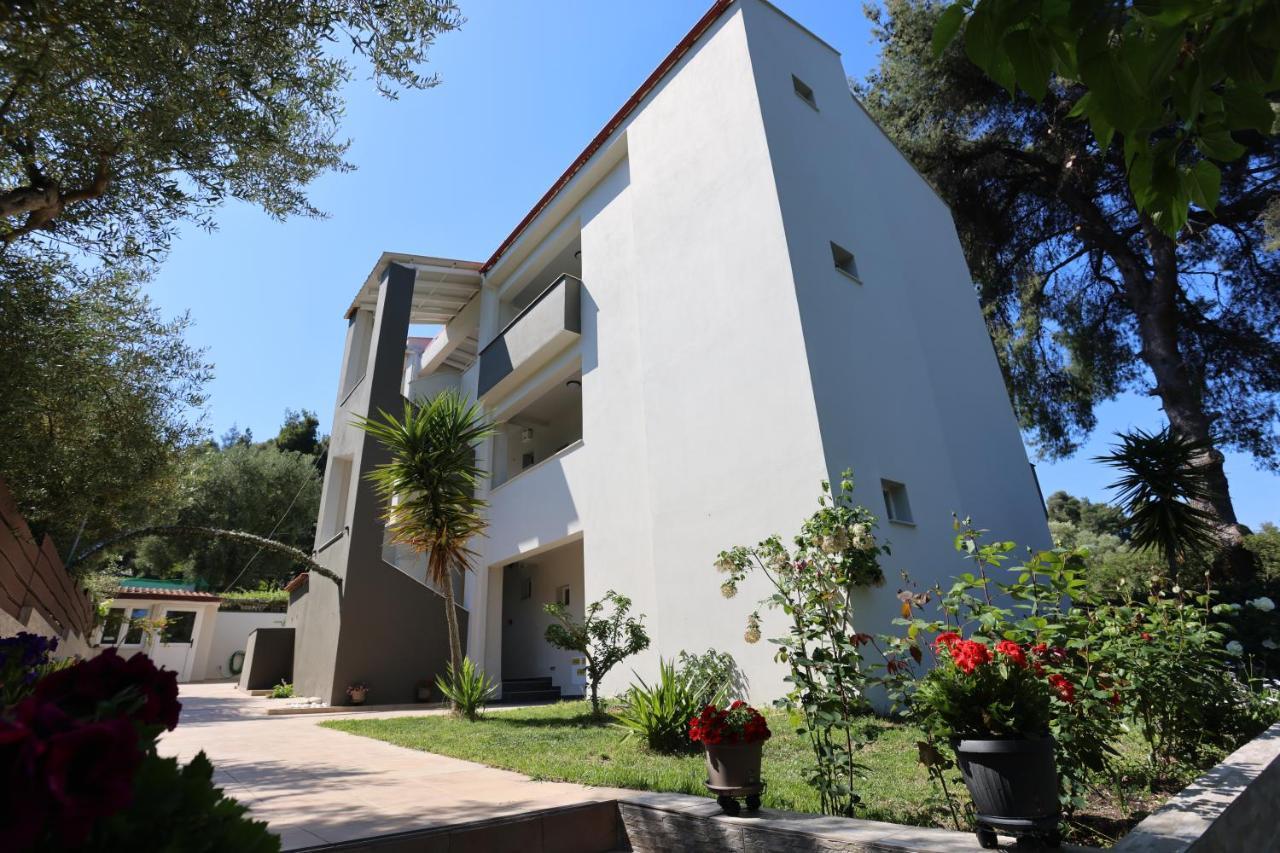Avra Studios Paliouri Bagian luar foto