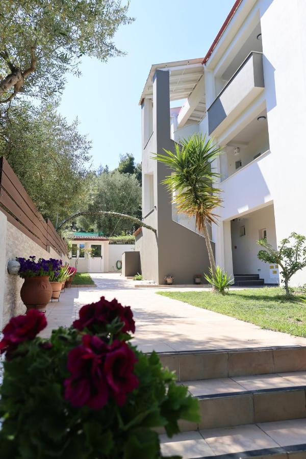 Avra Studios Paliouri Bagian luar foto